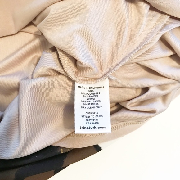 Trina Turk Cap Sleeve Jersey Dress - Picture 8 of 8